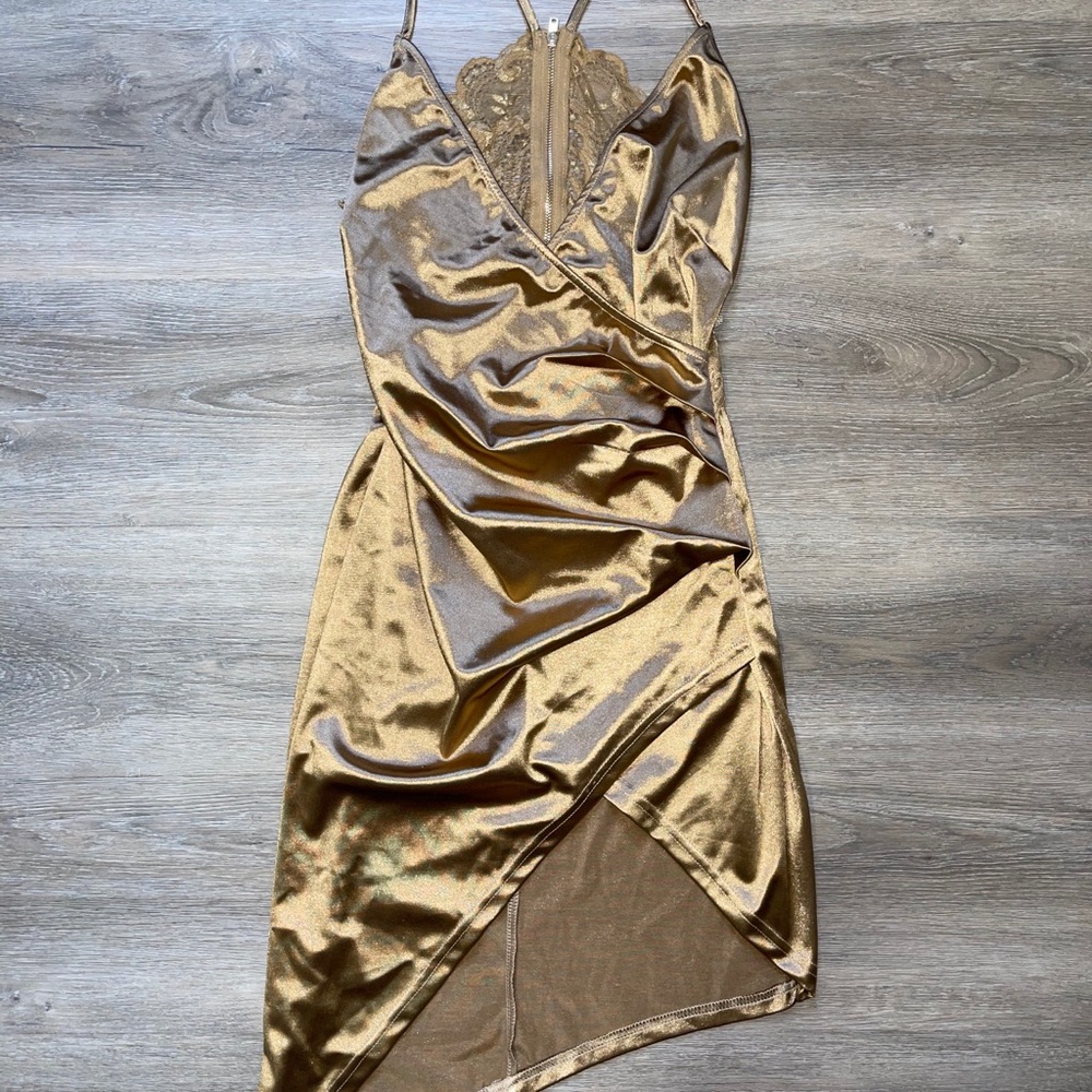 Beautiful fashion nova dress!
